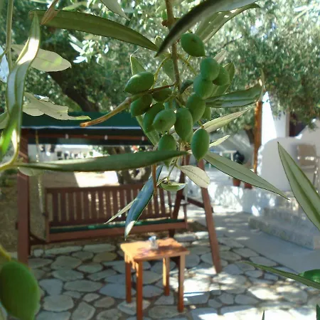 Leros Eleonas
