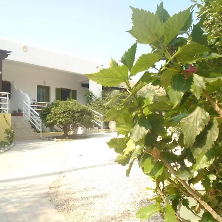 Leros Eleonas شقة *