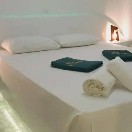 Leros Eleonas أليندا