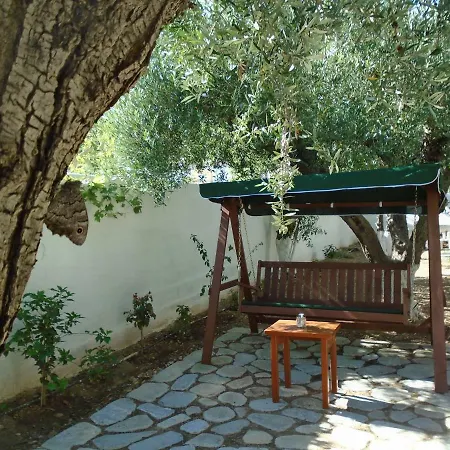 Leros Eleonas Apartamento *