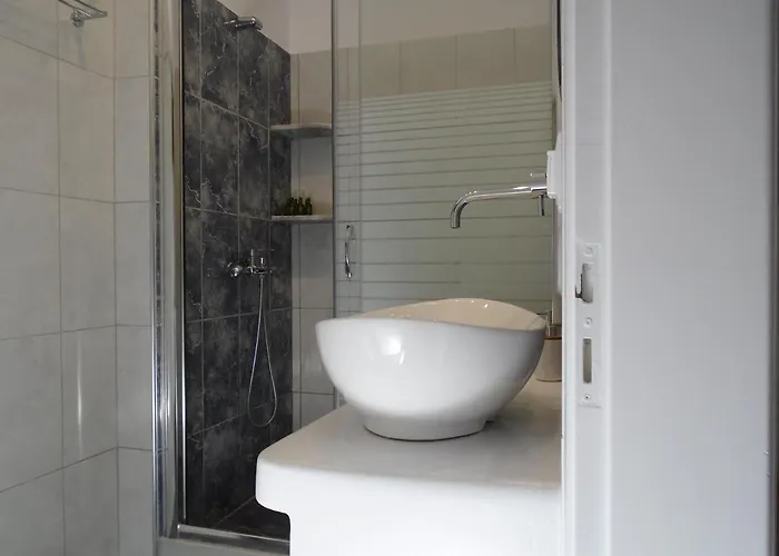 Leros Eleonas Apartment *